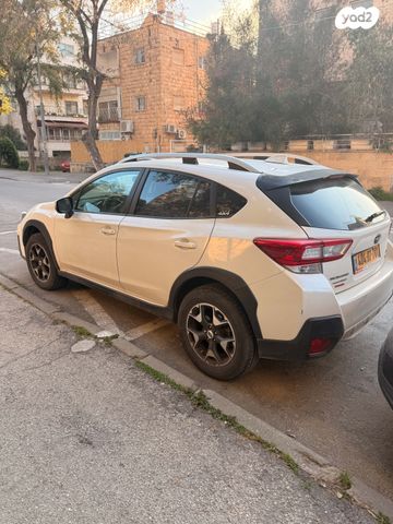 מודעת רכב סובארו XV