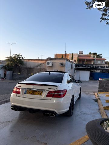 מודעת רכב מרצדס-בנץ E-class