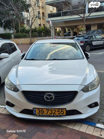 מודעת רכב מאזדה 6