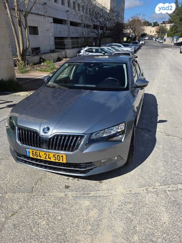 מודעת רכב סקודה סופרב