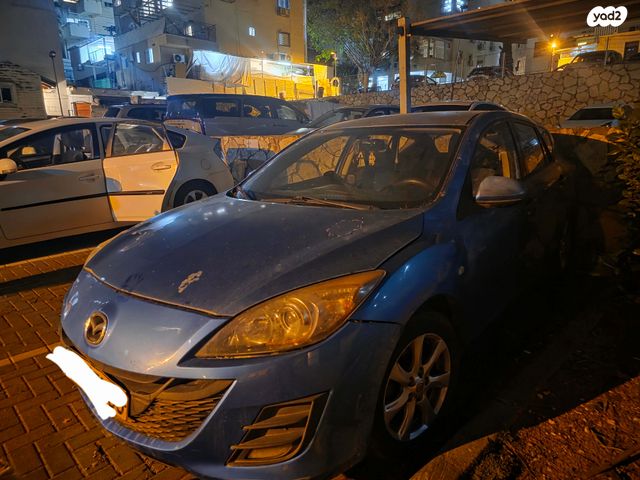 מודעת רכב מאזדה 3