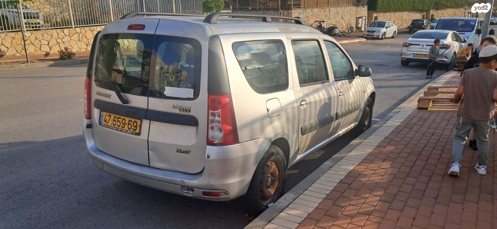 מודעת רכב רנו לוגאן