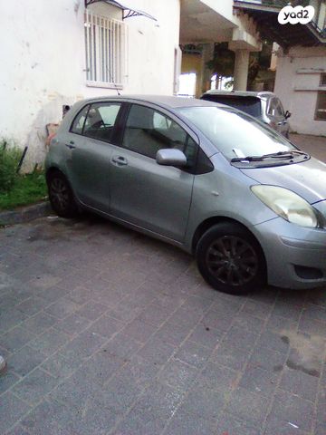מודעת רכב טויוטה יאריס