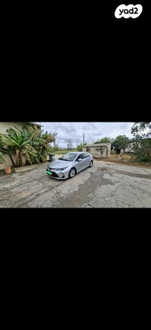 מודעת רכב טויוטה קורולה