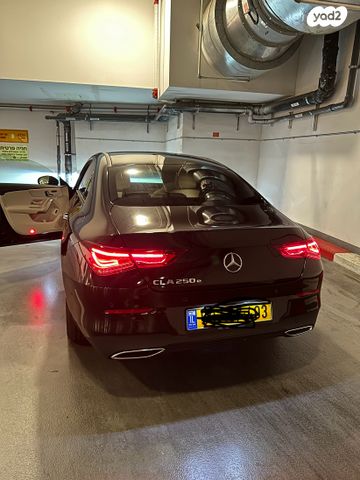 מודעת רכב מרצדס-בנץ CLA
