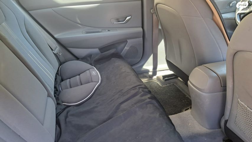 מודעת רכב יונדאי אלנטרה