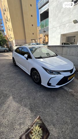 מודעת רכב טויוטה קורולה