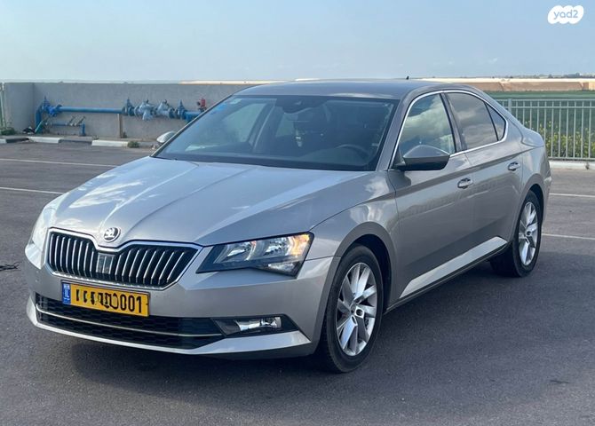 מודעת רכב סקודה סופרב