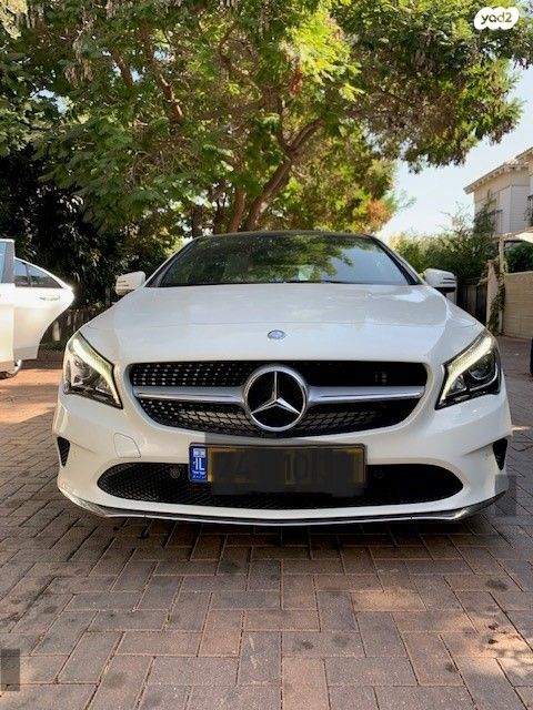 מודעת רכב מרצדס-בנץ CLA