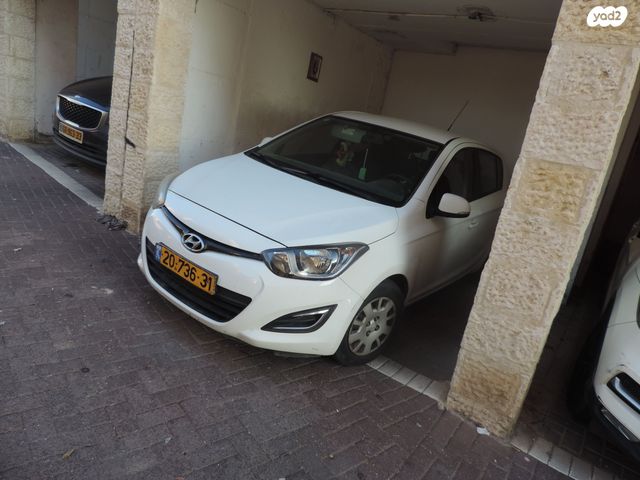 מודעת רכב יונדאי i20