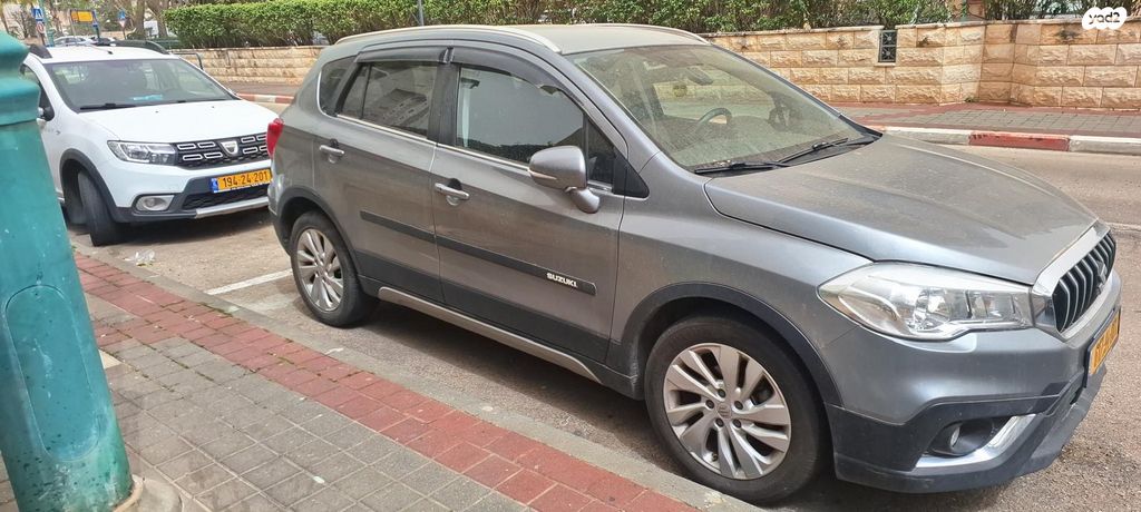 מודעת רכב סוזוקי קרוסאובר