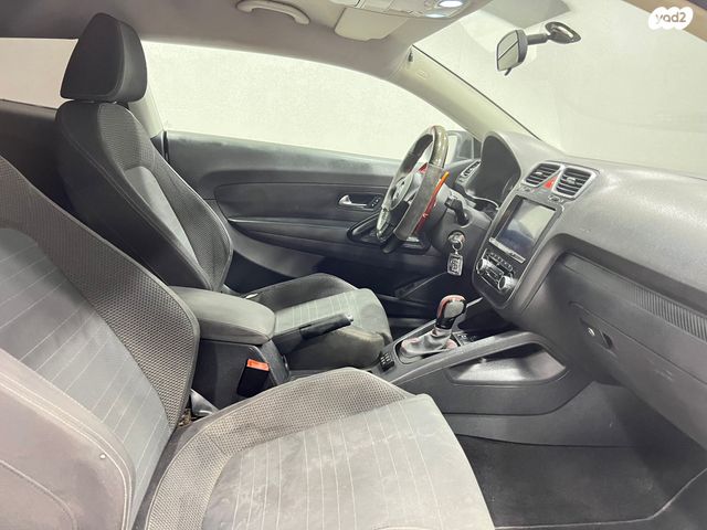 מודעת רכב פולקסווגן שירוקו