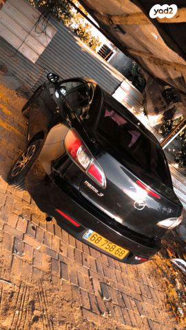 מודעת רכב מאזדה 3