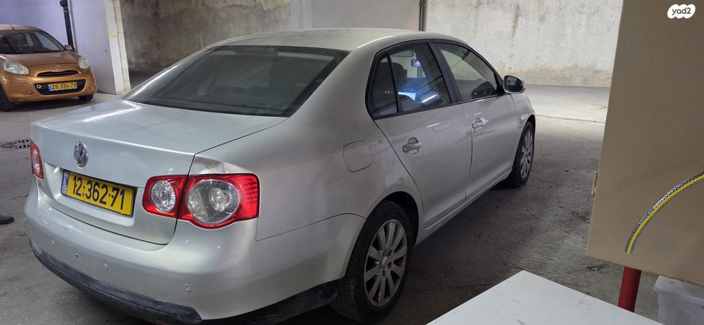 מודעת רכב פולקסווגן ג'טה 