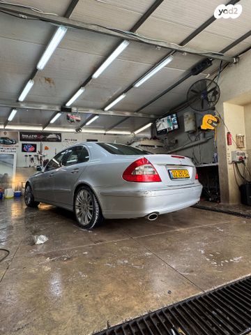 מודעת רכב מרצדס-בנץ E-class
