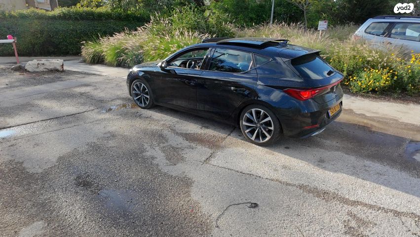 מודעת רכב סיאט לאון