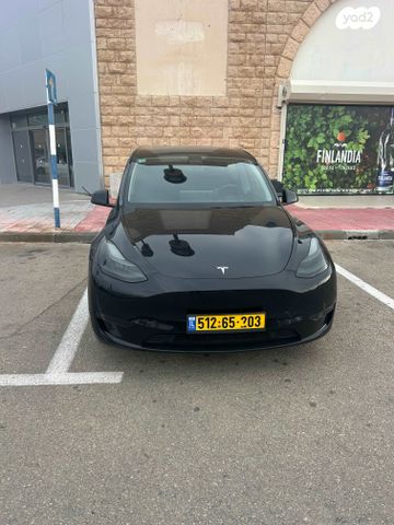מודעת רכב טסלה מודל Y