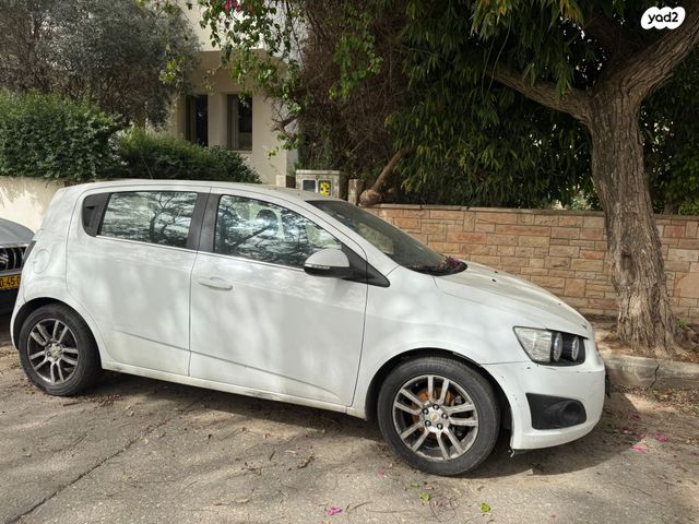 מודעת רכב שברולט סוניק