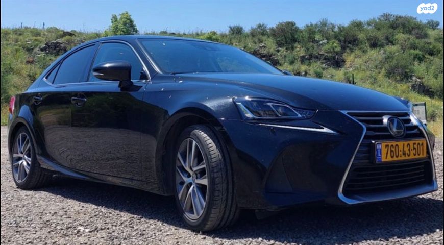 מודעת רכב לקסוס IS