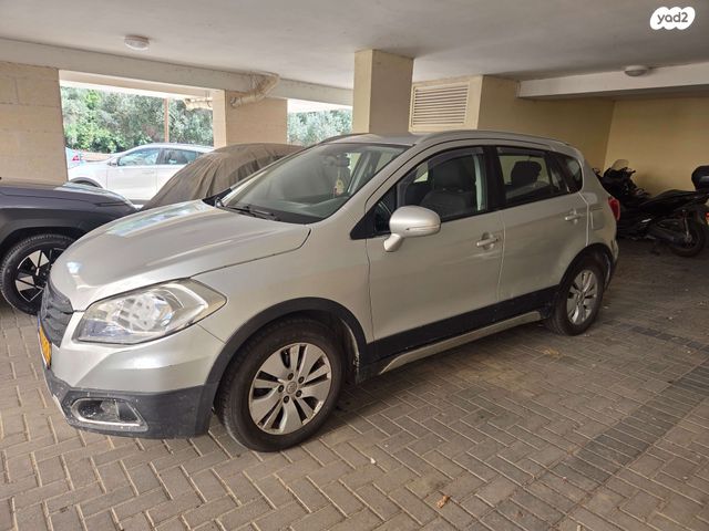 מודעת רכב סוזוקי קרוסאובר