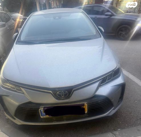 מודעת רכב טויוטה קורולה