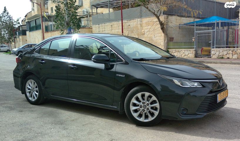 מודעת רכב טויוטה קורולה