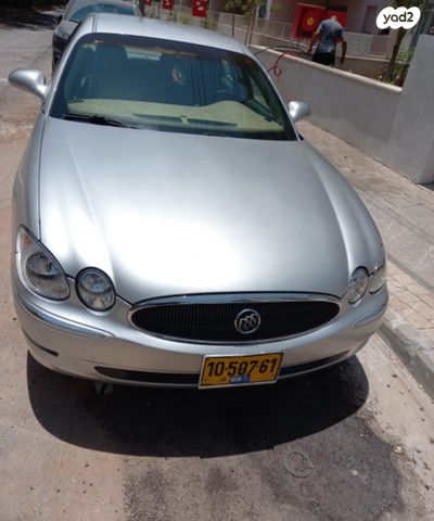 מודעת רכב ביואיק לה-קרוס