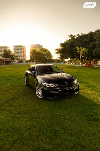 מודעת רכב ב מ וו M2 