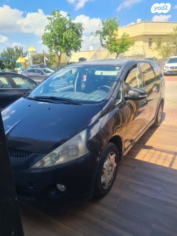 מודעת רכב מיצובישי גרנדיס