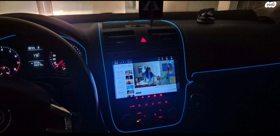 מודעת רכב פולקסווגן ג'טה