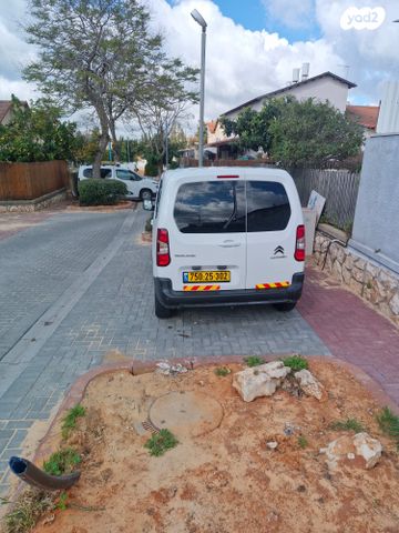 מודעת רכב סיטרואן ברלינגו 