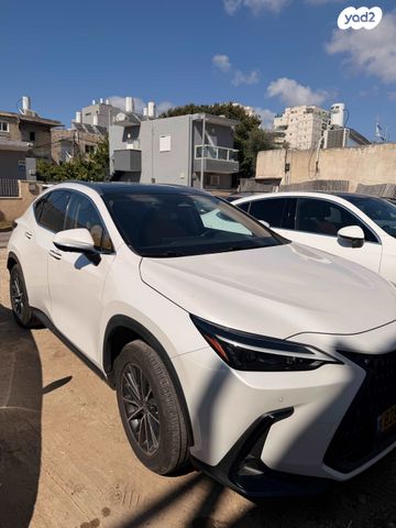 מודעת רכב לקסוס NX