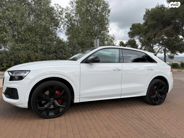 מודעת רכב אאודי Q8