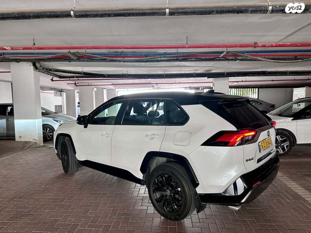מודעת רכב טויוטה RAV4