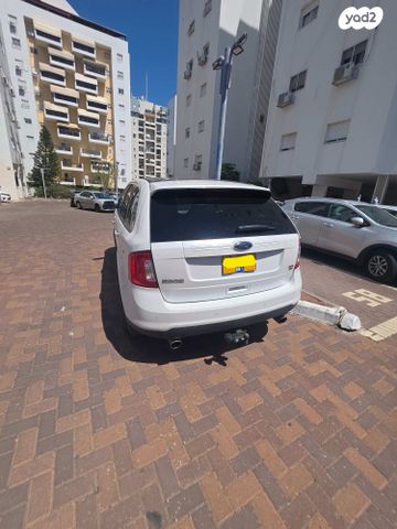 מודעת רכב פורד אדג'