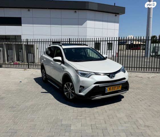 מודעת רכב טויוטה RAV4