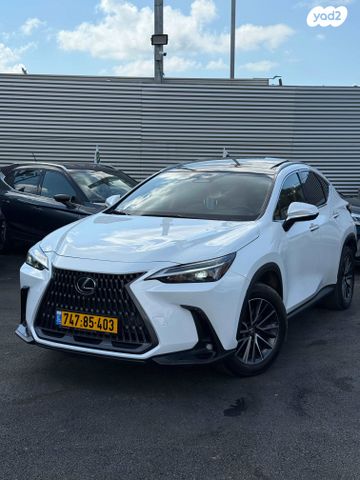 מודעת רכב לקסוס NX