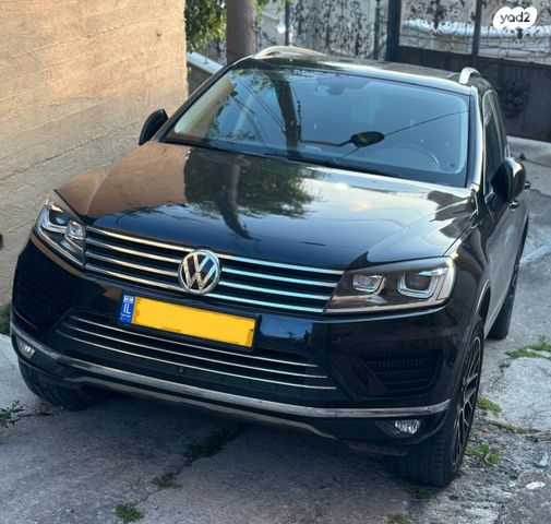מודעת רכב פולקסווגן טוארג