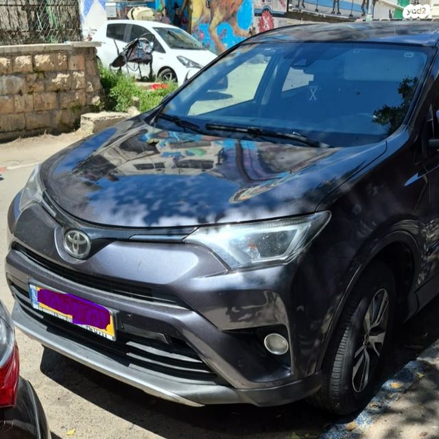 מודעת רכב טויוטה RAV4