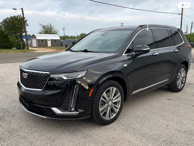 מודעת רכב קאדילק XT6