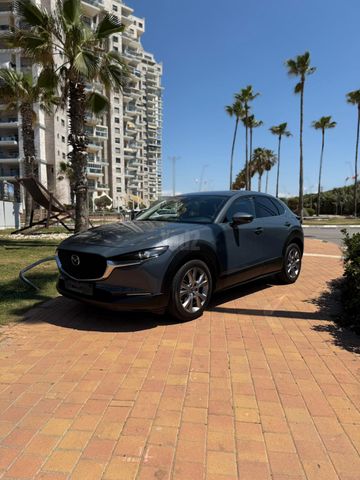מודעת רכב מאזדה CX-30 1