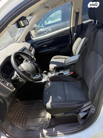 מודעת רכב מיצובישי אאוטלנדר 1