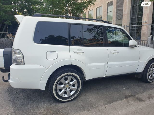 מודעת רכב מיצובישי פג'רו