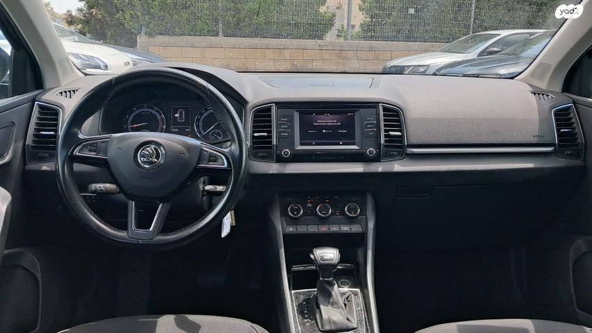 מודעת רכב סקודה קארוק