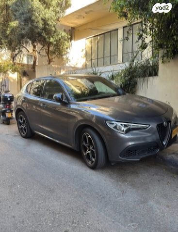 מודעת רכב אלפא רומיאו סטלביו