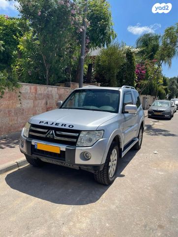 מודעת רכב מיצובישי פג'רו