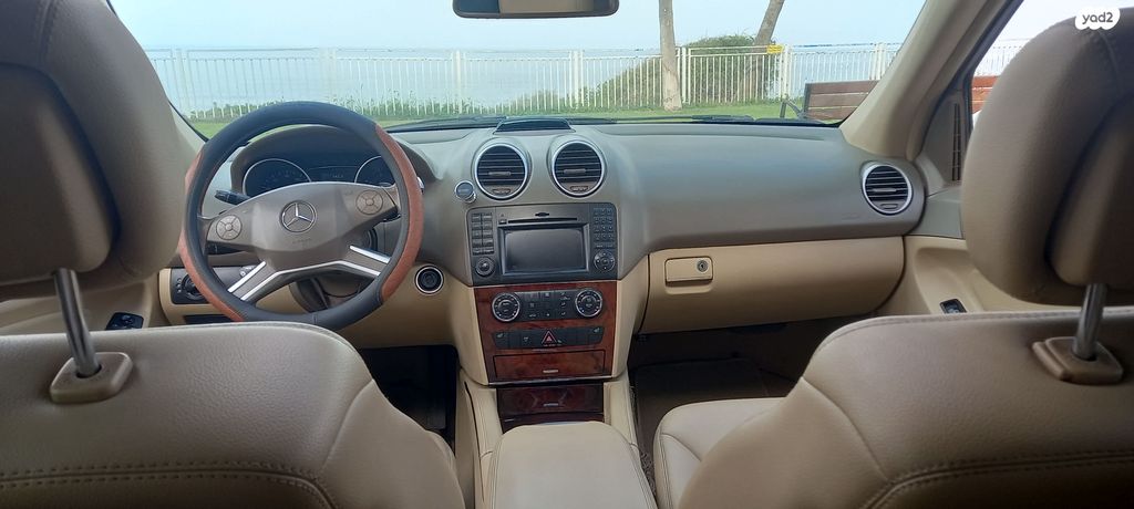 מודעת רכב מרצדס-בנץ ML