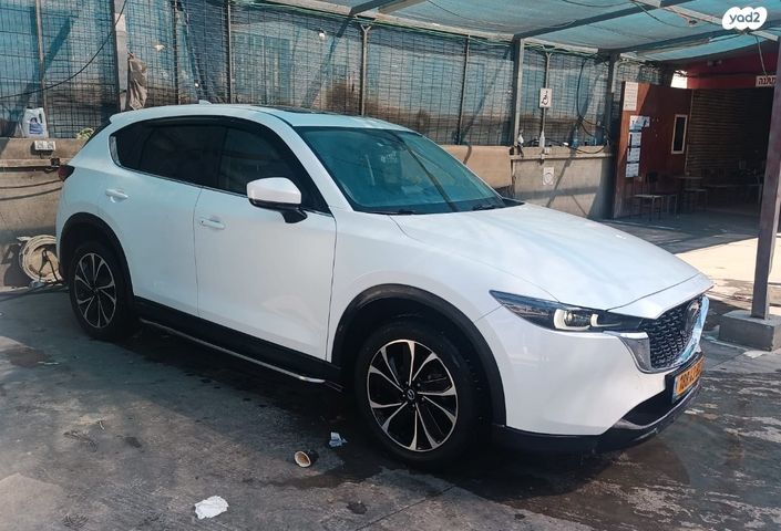 מודעת רכב מאזדה CX-5