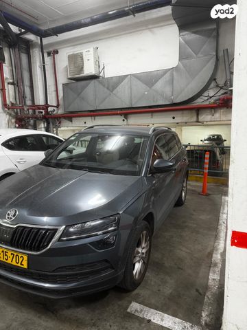 מודעת רכב סקודה קארוק