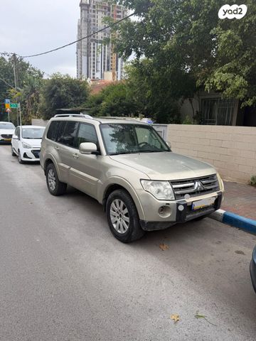 מודעת רכב מיצובישי פג'רו